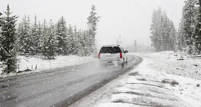 snow, road, suv, winter, car, vehicle, car wallpapers, drive, driving, road trip, nature, snowstorm, snowing, snowfall, conifers, coniferous, snow covered